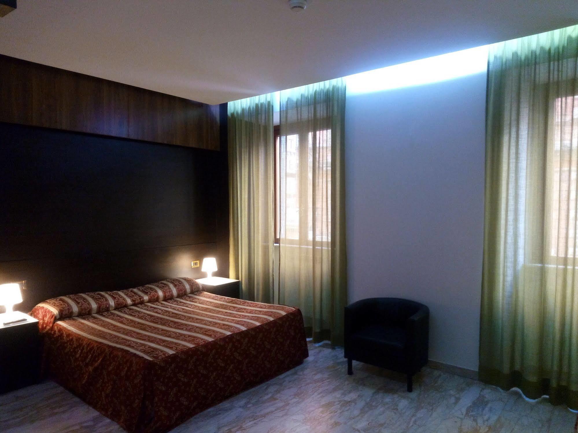 Hotel Milazzo Roma Exterior photo